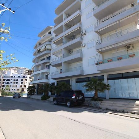 Eduart Apartments 2 Sarandë Eksteriør billede